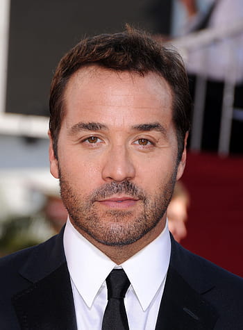 Jeremy Piven’s Social Media Impact: Beyond the Screen