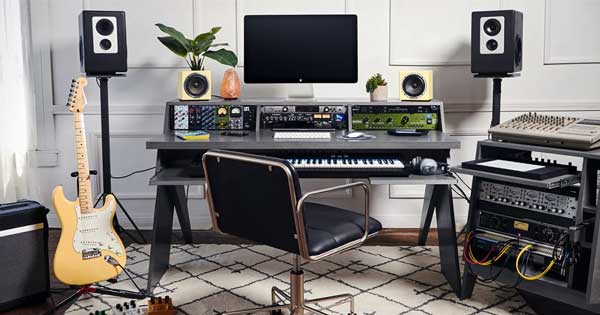 Innovative Workspaces: The Future of Studio Workstations