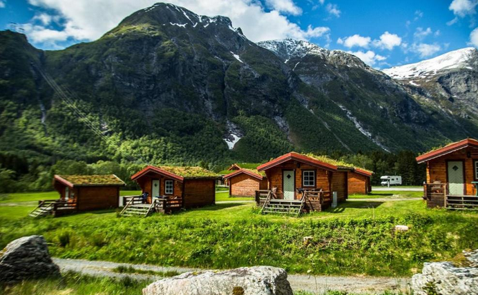 Camping Safety in Norway: Essential Tips for Norge Adventures
